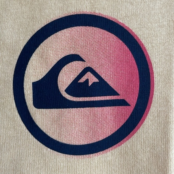 NWT Quiksilver Siesta Surf Tshirt with Sticker - Picture 6 of 9